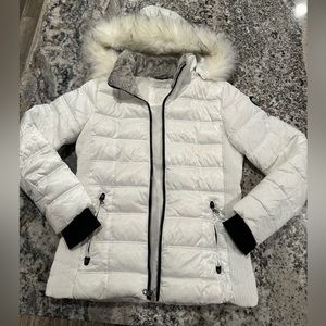 Nautica Womens Faux Fur Trim Hooded Midweight Puffer Jacket - White, Medium